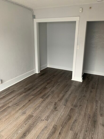 More Photos Of 134 Davidson Ave, Woodland Storefront Retail Residential For Sale