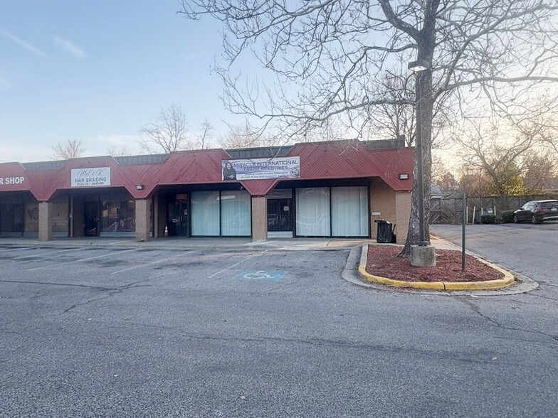 More Photos Of 97 Yost Pl, Capitol Heights Fast Food For Sale