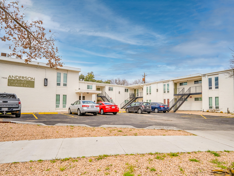 Primary Photo Of 7908 Gault St, Austin Apartments For Sale