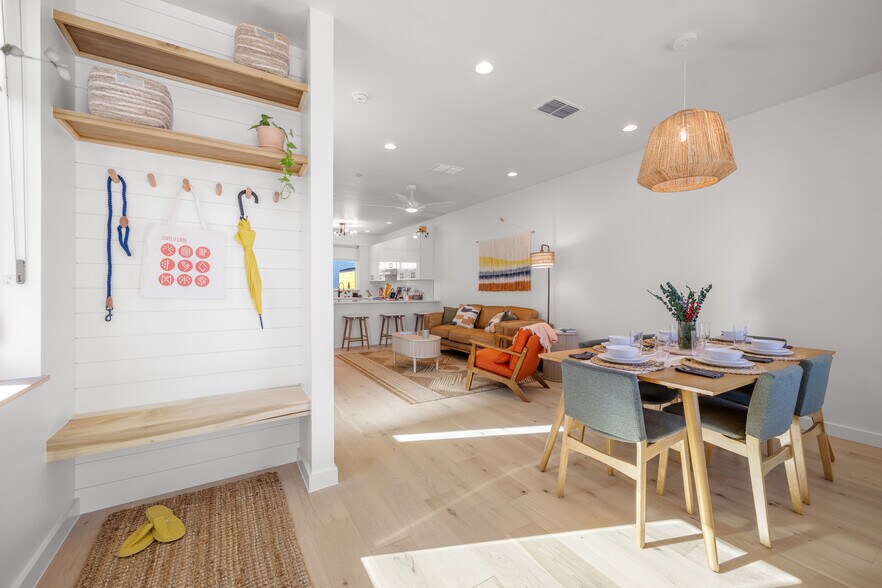 More Photos Of 1911 Dutton Dr, San Marcos Office Residential For Sale