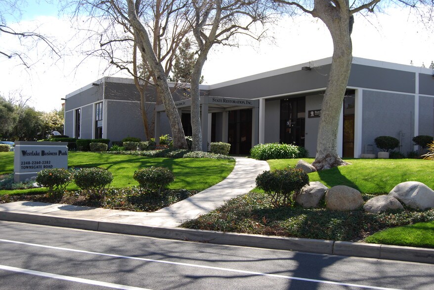 More Photos Of 2248-2282 Townsgate Rd, Westlake Village Light Manufacturing For Lease