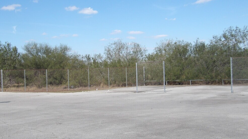 More Photos Of 2803 Expressway 83, Harlingen Land For Sale