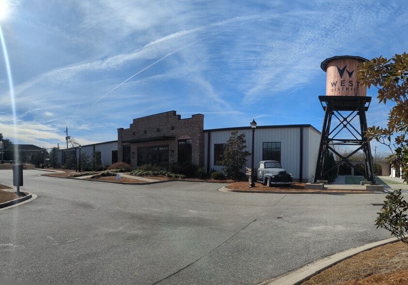 More Photos Of 91 S College St, Statesboro Warehouse For Sale