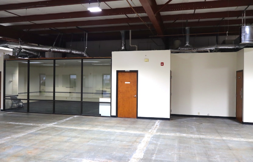 More Photos Of 1150 Louise Rd, Winston-Salem Light Distribution For Sale