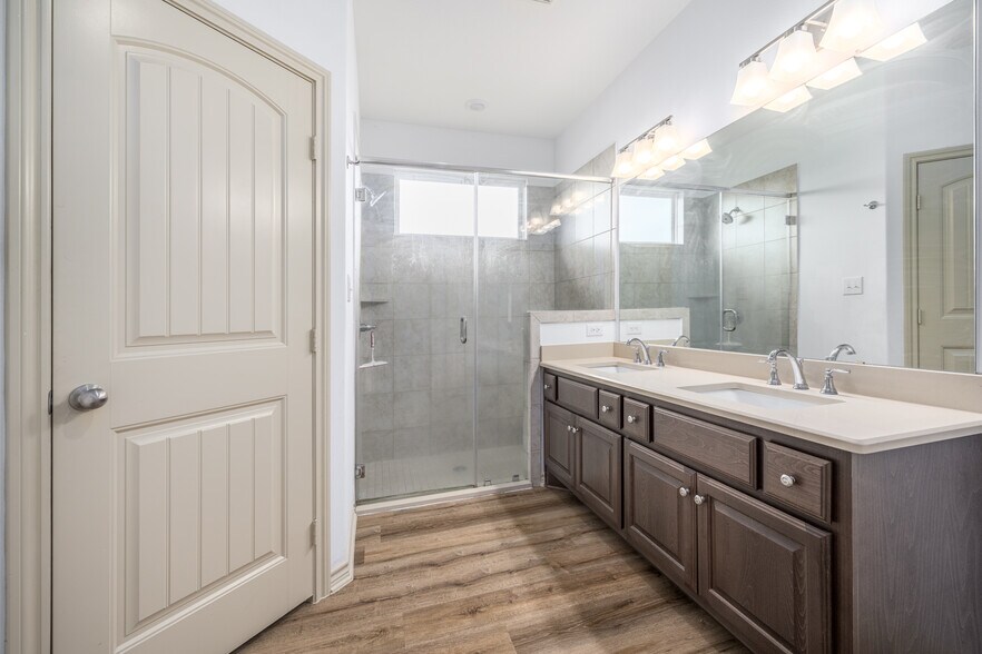 More Photos Of 305 O Malley Rd, Brenham Land For Sale