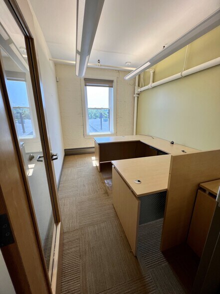 More Photos Of 915 Broadway, Albany Loft Creative Space For Lease