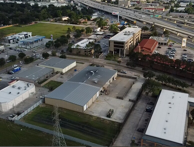More Photos Of 4748 Sherwood Ln, Houston Warehouse For Lease