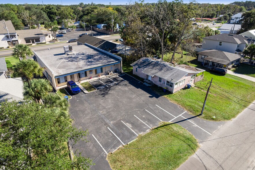 More Photos Of 911 S 8th St, Fernandina Beach Loft Creative Space For Sale