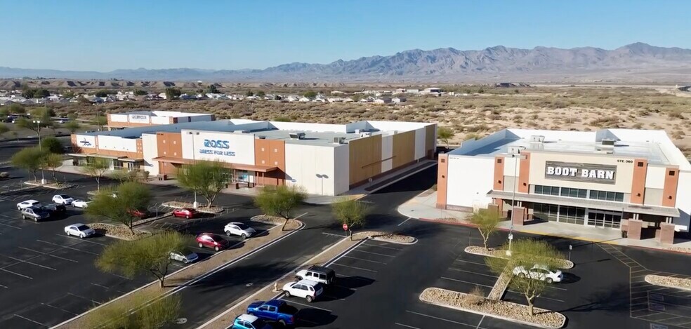 More Photos Of 3699 Hwy 95, Bullhead City Unknown For Lease
