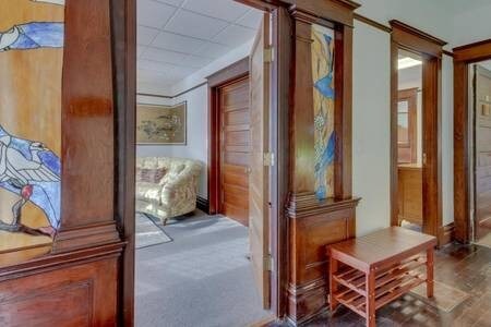 More Photos Of 707 NE 5th St, McMinnville Office For Sale