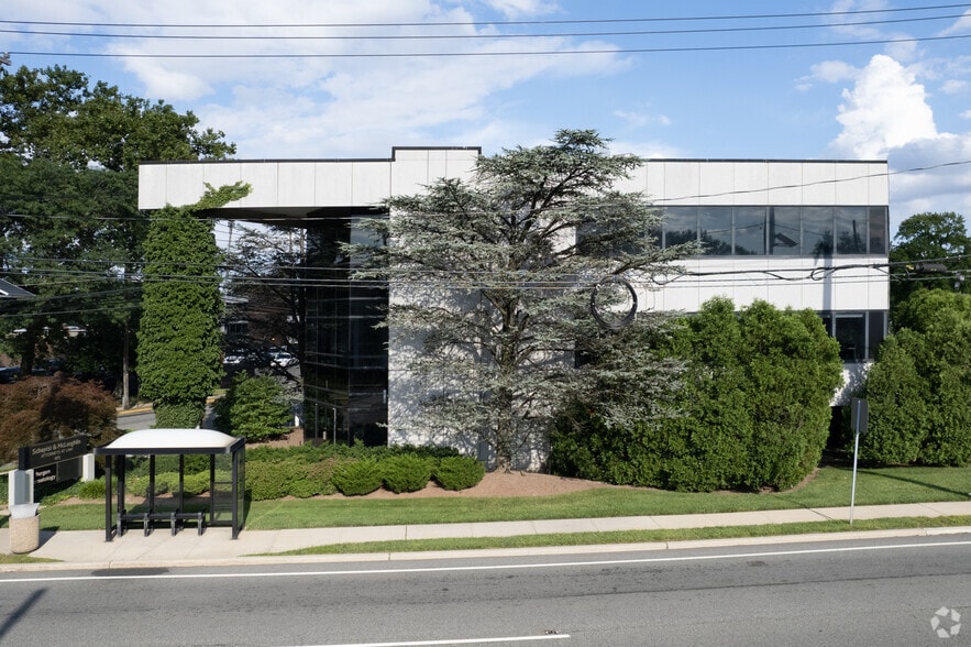 More Photos Of 473 Sylvan Ave, Englewood Cliffs Medical For Lease