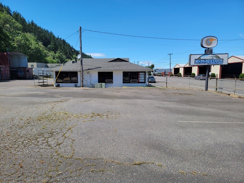 More Photos Of 3333 NW Saint Helens Rd, Portland Auto Repair For Sale