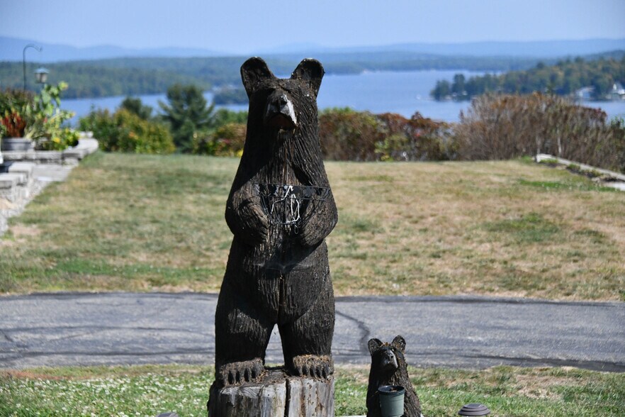 More Photos Of 291 Endicott St N, Laconia Hotel For Sale