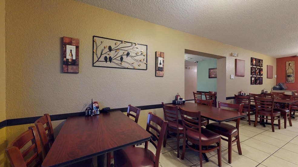 More Photos Of 9576 N Citrus Springs Blvd, Citrus Springs Restaurant For Lease
