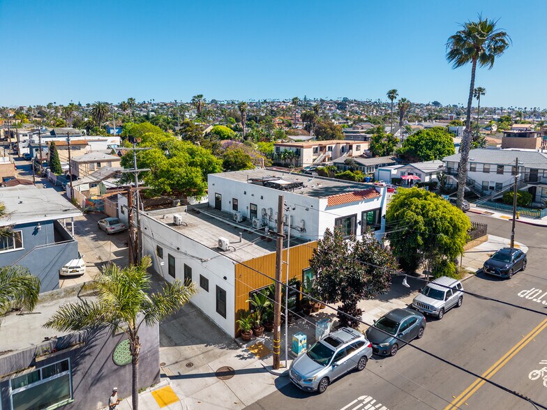 Primary Photo Of 2175-2177 Bacon St, San Diego Apartments For Sale