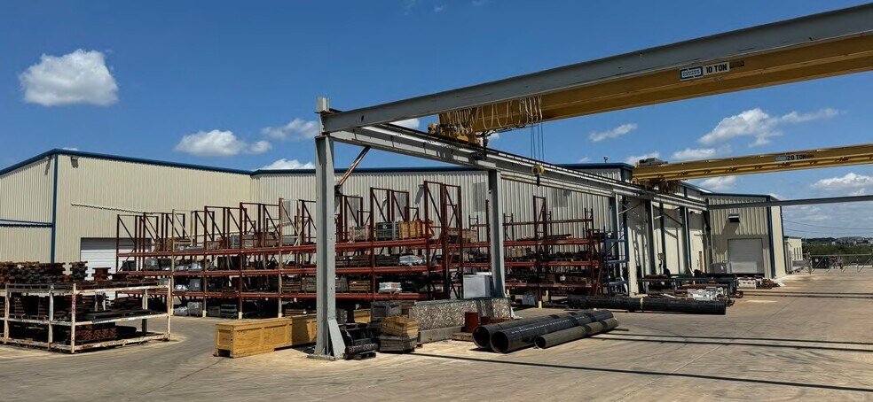 More Photos Of 2000 Clovis Barker Rd, San Marcos Manufacturing For Lease
