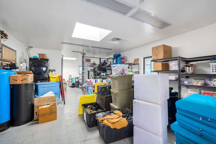 More Photos Of 2036-2046 Broadway, Denver Restaurant For Sale