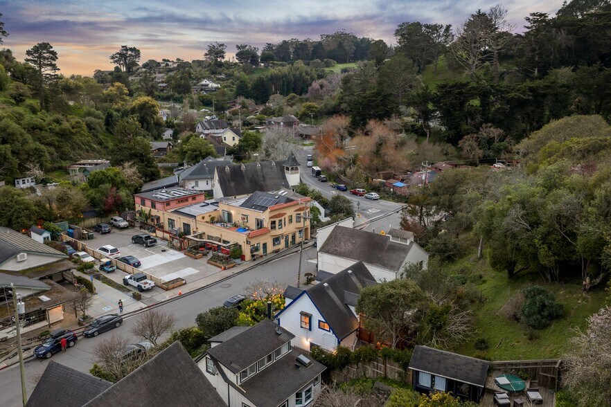 More Photos Of 11 Wharf Rd, Bolinas General Retail For Sale