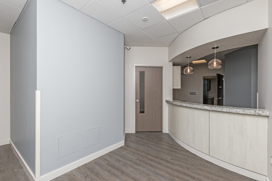 More Photos Of 24430 Stone Springs Blvd, Dulles Town Center Medical For Lease