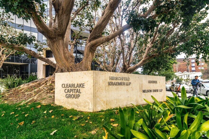 More Photos Of 233 Wilshire Blvd, Santa Monica Office For Lease