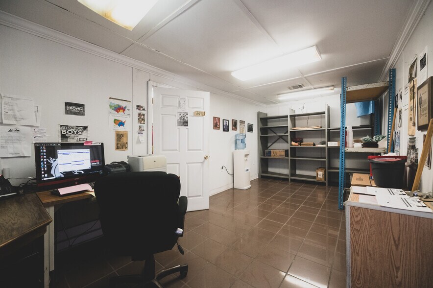 More Photos Of 3223 25th St, Metairie Loft Creative Space For Sale