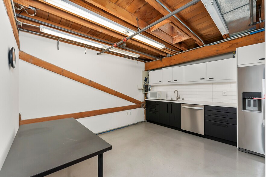 More Photos Of 1801 Capitol Ave, Sacramento Unknown For Lease