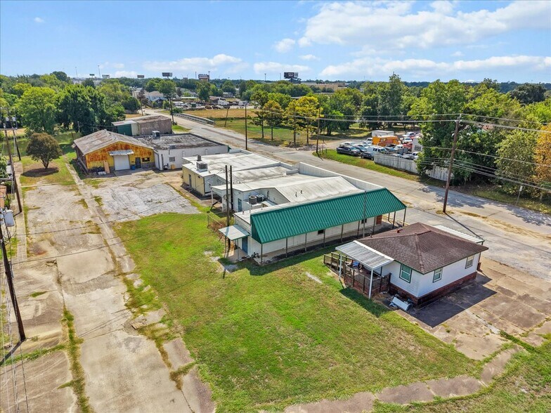 More Photos Of 704 W Shaw Ave, Pasadena Land For Sale