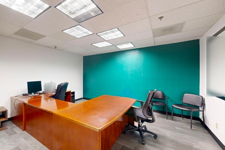 More Photos Of 1920 Columbia Dr SE, Albuquerque Warehouse For Lease