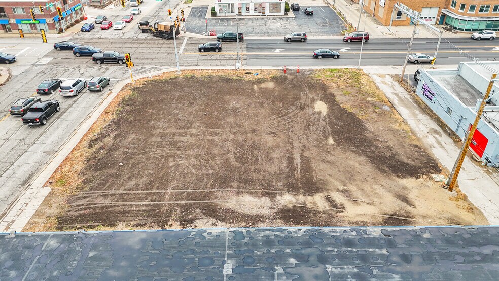 More Photos Of 401 S Neil St, Champaign Land For Lease