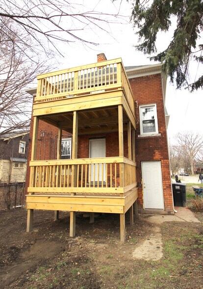 More Photos Of 7501 Dunedin St, Detroit Apartments For Sale
