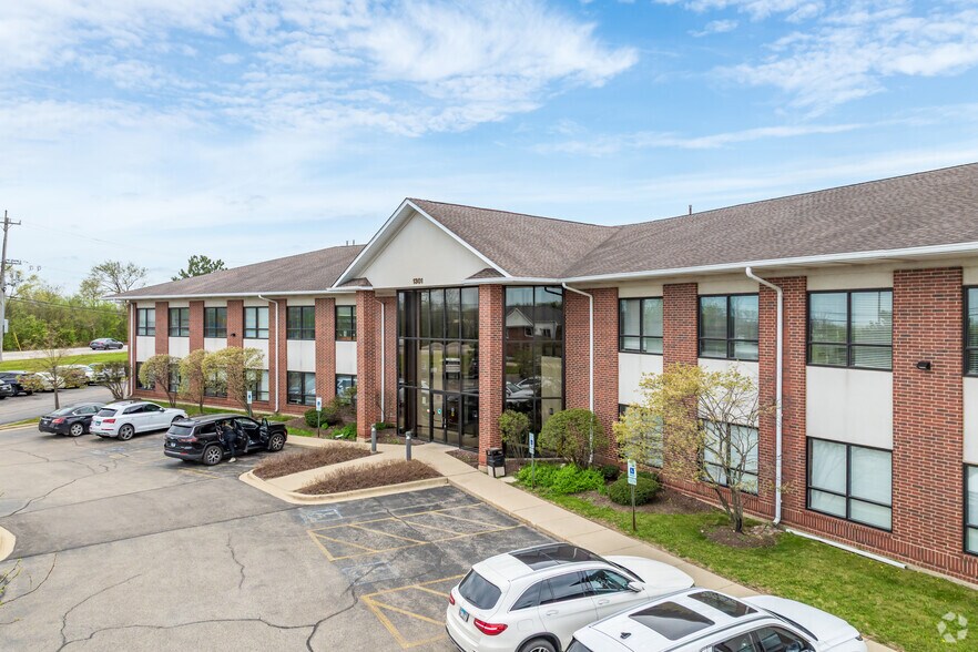 Primary Photo Of 1301 Pyott Rd, Lake In The Hills Medical For Lease