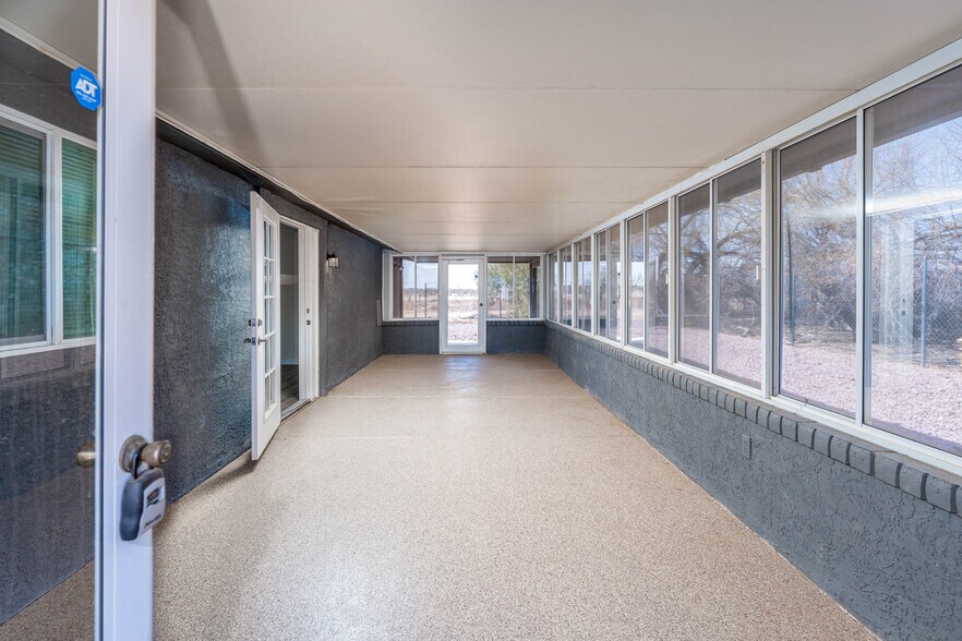 More Photos Of 17331 W Grand Ave, Surprise Office For Sale