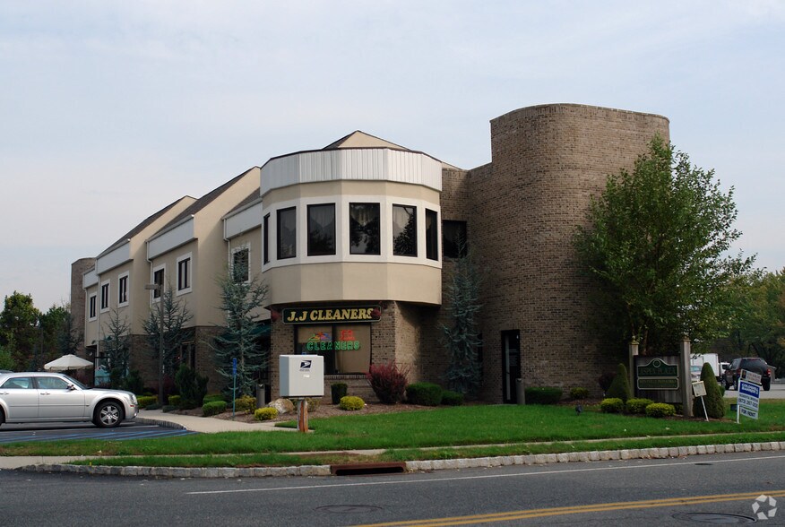 Primary Photo Of 48 Stiles Ln, Pine Brook Office For Lease