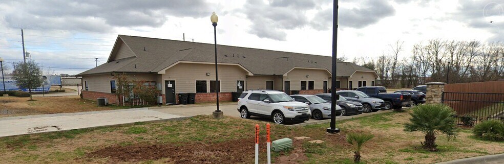 More Photos Of 5015 Shed Rd, Bossier City Storefront For Sale