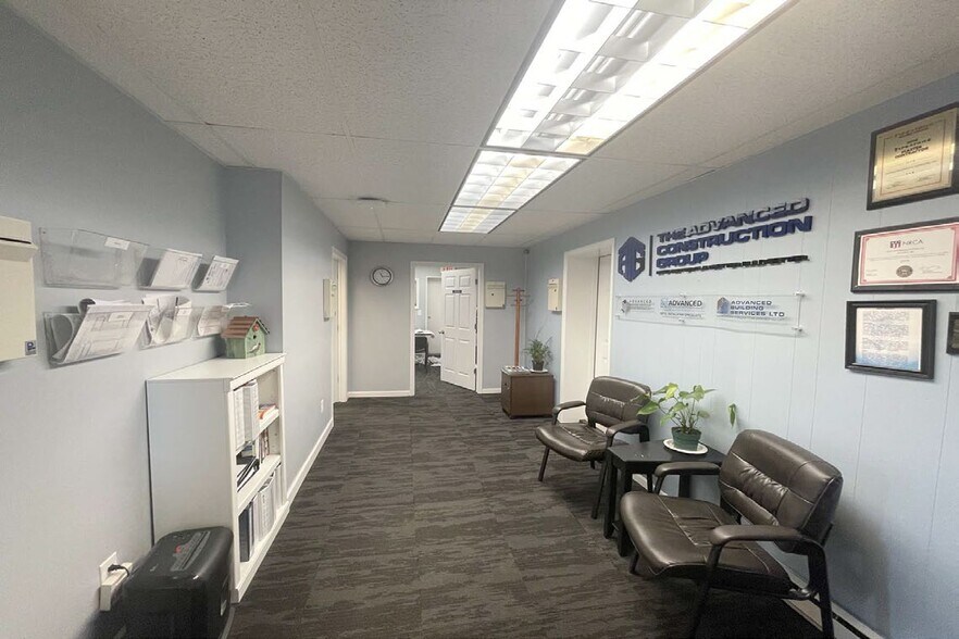 More Photos Of 203-205 W Sophia St, Maumee Warehouse For Lease