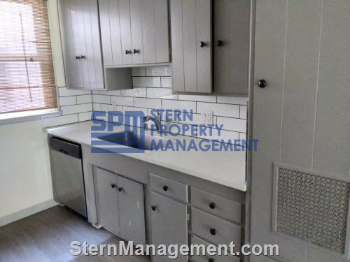 More Photos Of 6127 Romaine St, Los Angeles Apartments For Sale