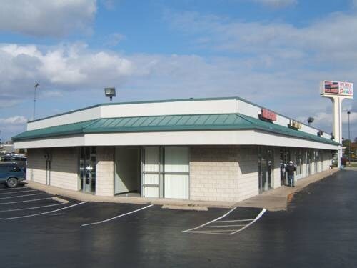 More Photos Of 1030-1046 Venture Dr, Saint Peters General Retail For Lease