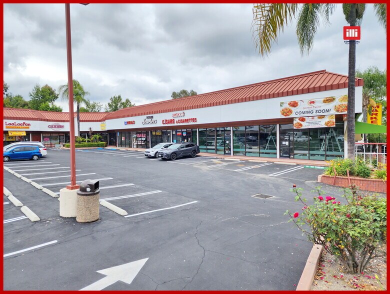 More Photos Of 19930-19960 Ventura Blvd, Woodland Hills Unknown For Lease