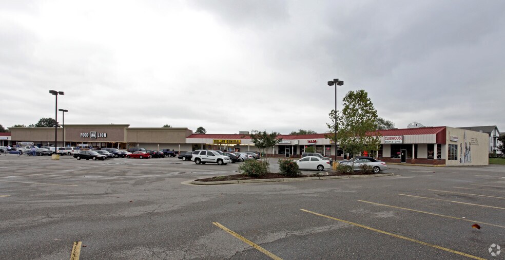 More Photos Of 3208 Holland Rd, Virginia Beach General Retail For Lease