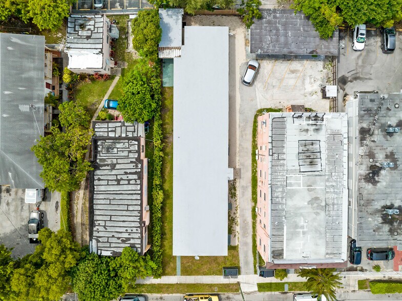 More Photos Of 1440 SW 4th St, Miami Apartments For Sale
