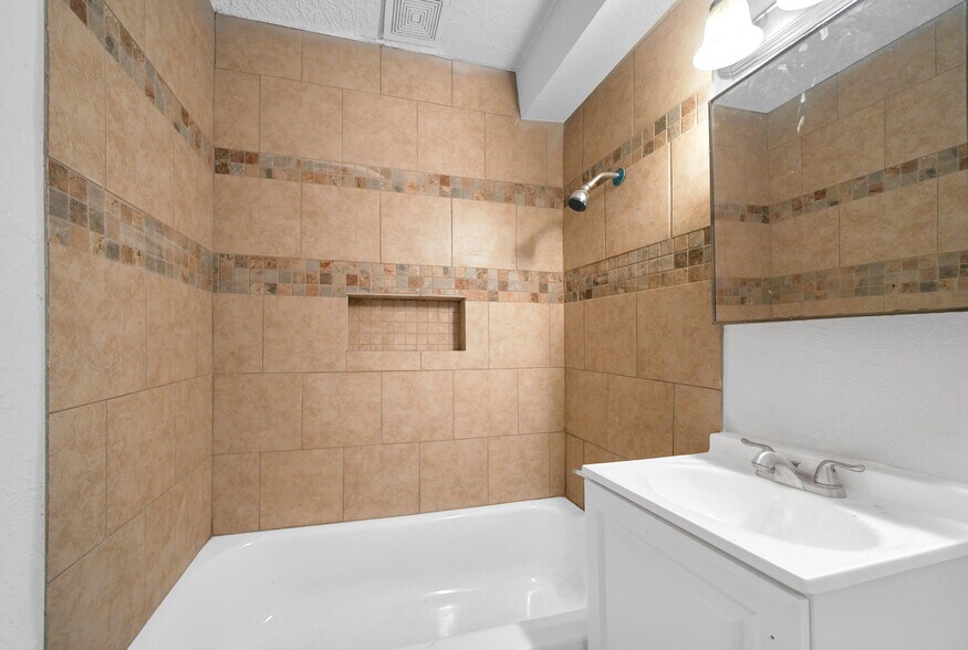 More Photos Of 6205 Jackson Rd, Hitchcock Apartments For Sale