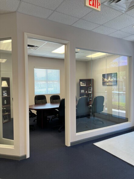 More Photos Of 170 Pine Ave N, Oldsmar Office For Sale