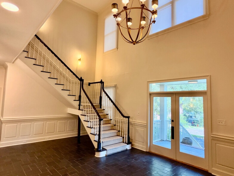 More Photos Of 2833 Remington Green Cir, Tallahassee Office For Sale