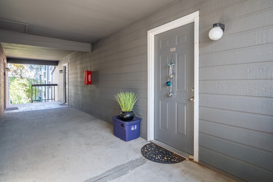 More Photos Of , Dallas Multifamily For Sale