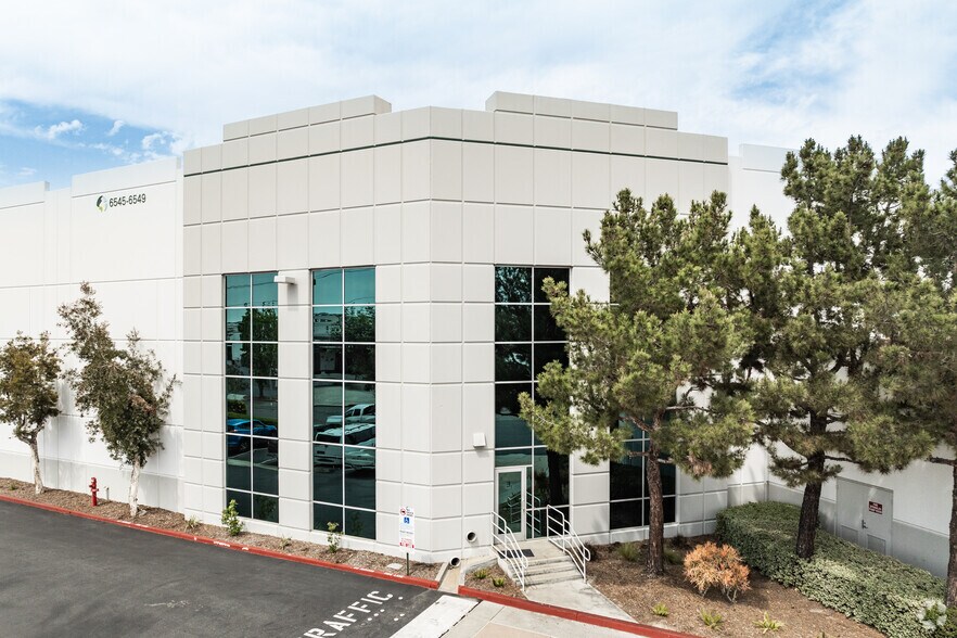 More Photos Of 6545-6549 Caballero Blvd, Buena Park Distribution For Lease