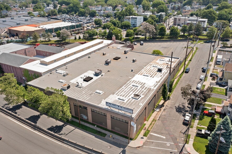 More Photos Of 100-118 John F Kennedy Dr N, Bloomfield Warehouse For Sale