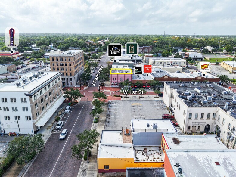 More Photos Of 101 W 1st St, Sanford Storefront For Sale