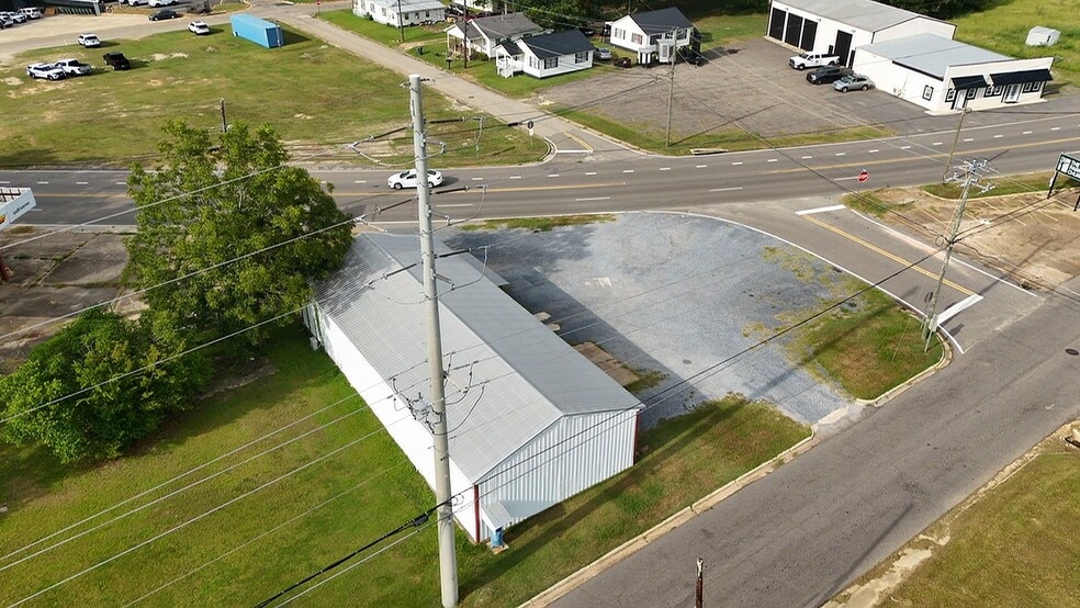 More Photos Of 716 S Main St, Enterprise Auto Repair For Sale