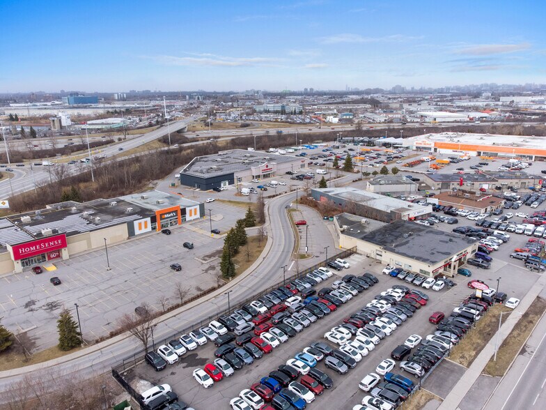 More Photos Of 1495 Innes rd, Ottawa Freestanding For Lease