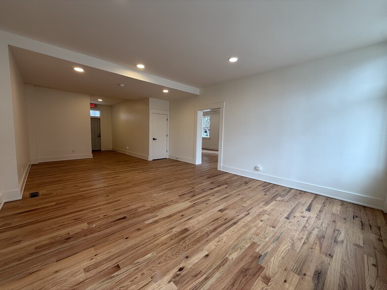 More Photos Of 1400 Walnut St, Cincinnati Apartments For Lease